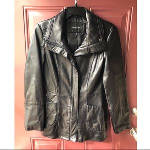 Jones New York women’s leather jacket Small